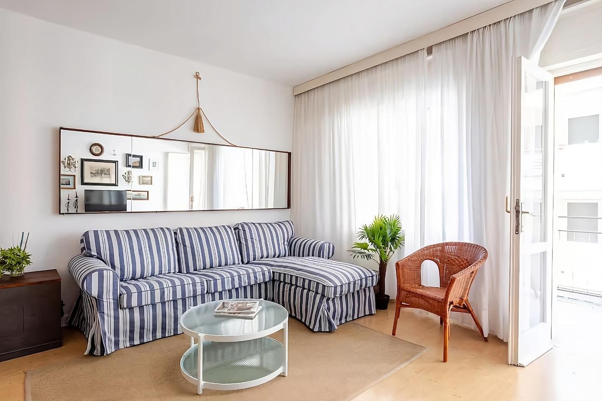 Sunny Home, Appartamento In Centro E Vicino Alla Spiaggia กราโด ภายนอก รูปภาพ